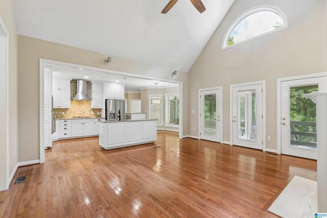 5735 LAKE SIDE ROAD, Leeds, AL 35094