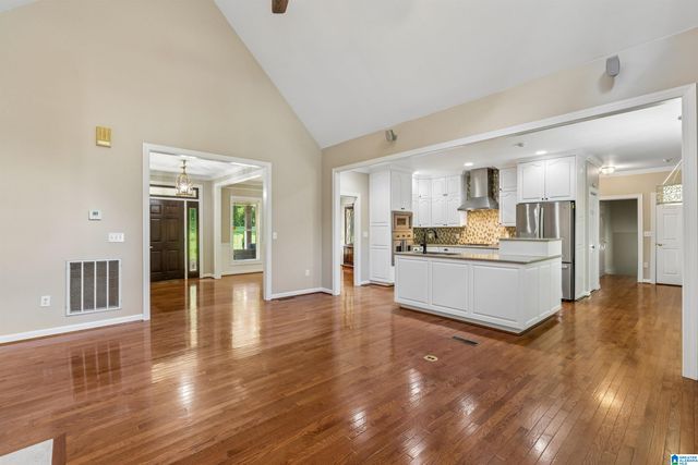 5735 LAKE SIDE ROAD, Leeds, AL 35094