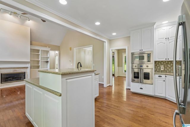 5735 LAKE SIDE ROAD, Leeds, AL 35094