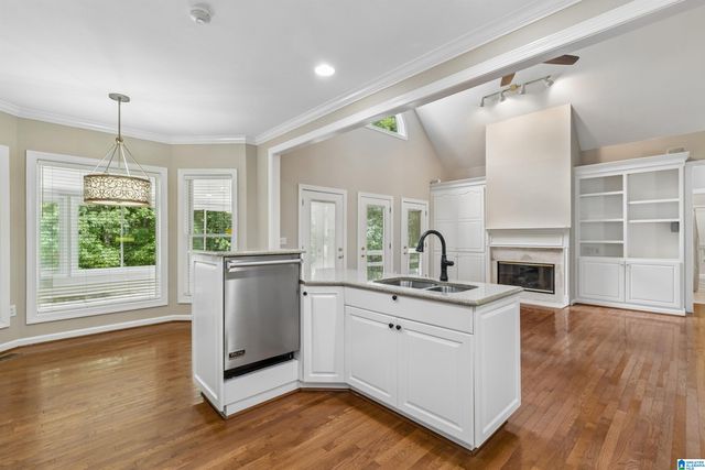 5735 LAKE SIDE ROAD, Leeds, AL 35094