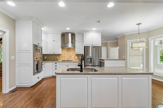 5735 LAKE SIDE ROAD, Leeds, AL 35094