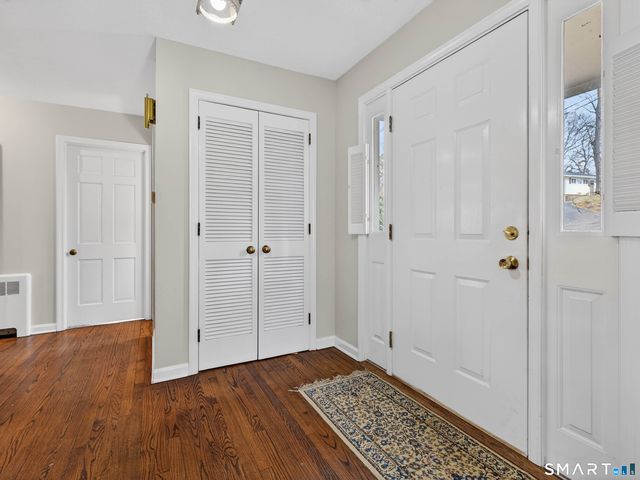 7 Laurel Hill Drive South, East Lyme, CT 06357