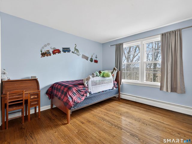 7 Laurel Hill Drive South, East Lyme, CT 06357