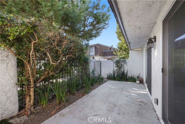 3723 Summershore Lane, Westlake Village, CA 91361