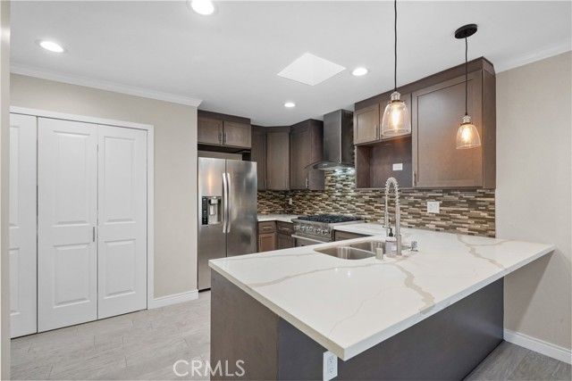 3723 Summershore Lane, Westlake Village, CA 91361