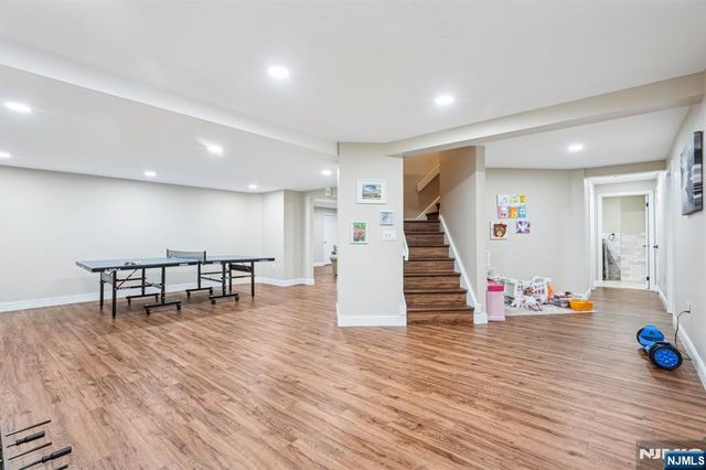 31 Bourbon Street, Wayne, NJ 07470