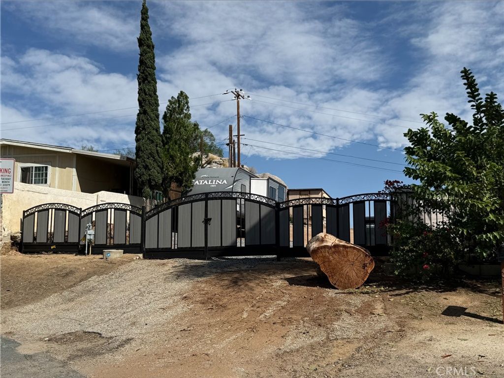 315 Cochise, Perris, CA 92570 — photo 3