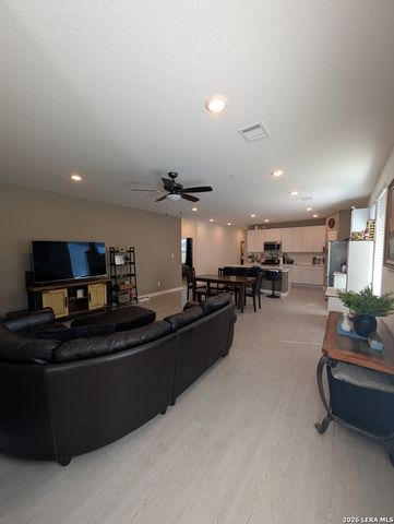 11743 Carolina Rose, Converse, TX 78109