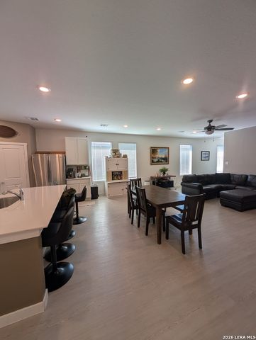 11743 Carolina Rose, Converse, TX 78109