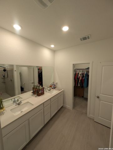 11743 Carolina Rose, Converse, TX 78109