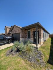11743 Carolina Rose, Converse, TX 78109