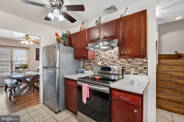 824 WOODLAWN DRIVE, Chambersburg, PA 17201