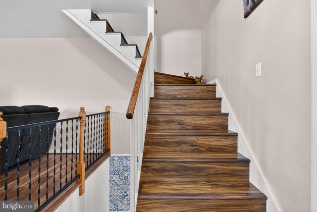 824 WOODLAWN DRIVE, Chambersburg, PA 17201