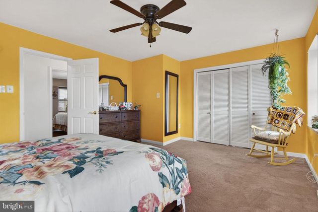 824 WOODLAWN DRIVE, Chambersburg, PA 17201