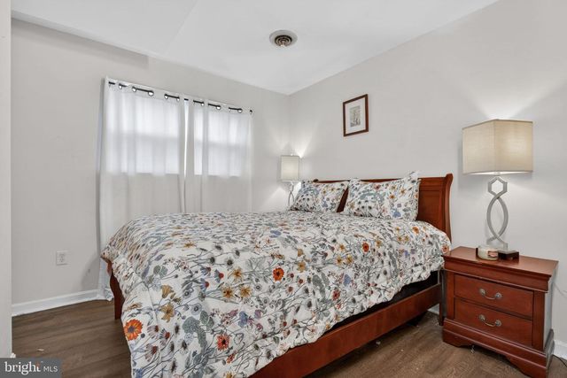 824 WOODLAWN DRIVE, Chambersburg, PA 17201
