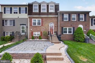 824 WOODLAWN DRIVE, Chambersburg, PA 17201