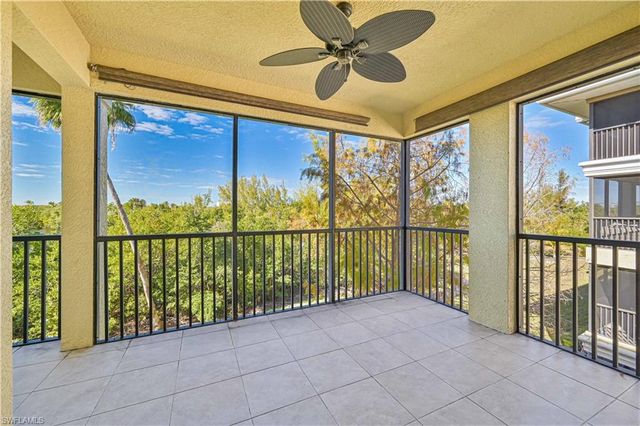 10090 Lake Cove DR # 201, Fort Myers, FL 33908