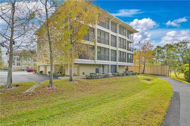 10090 Lake Cove DR # 201, Fort Myers, FL 33908