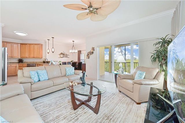 10090 Lake Cove DR # 201, Fort Myers, FL 33908