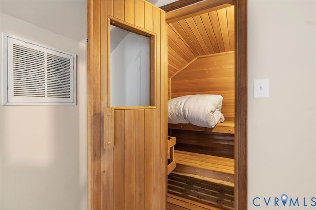 6420 Watchrun Dr, Prince George, VA 23875