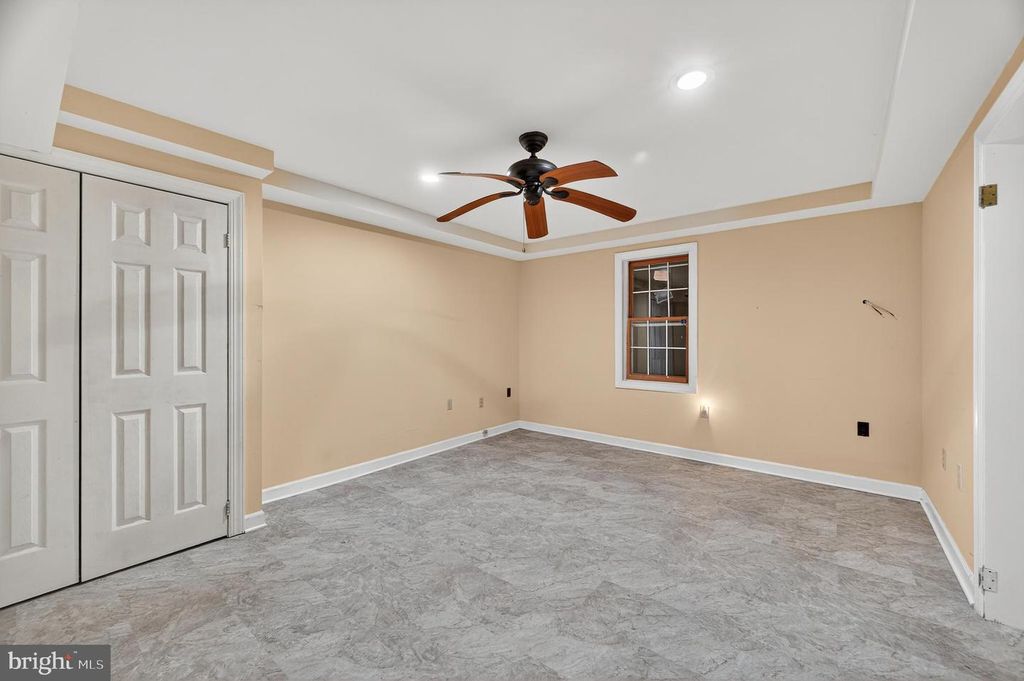 14917 BROWNSTONE DR, Burtonsville, MD 20866
