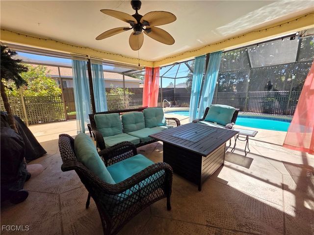 2210 SE 5th TER, Cape Coral, FL 33990