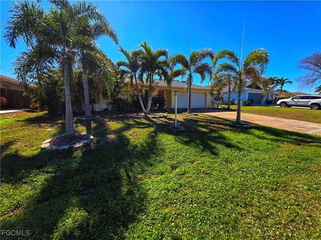 2210 SE 5th TER, Cape Coral, FL 33990