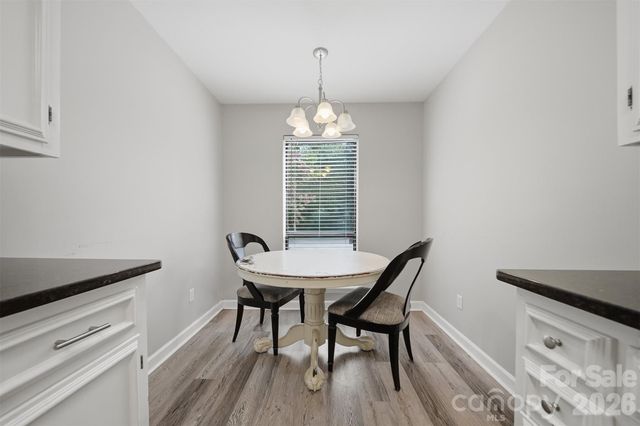 4340 N Center Street 203, Hickory, NC 28601
