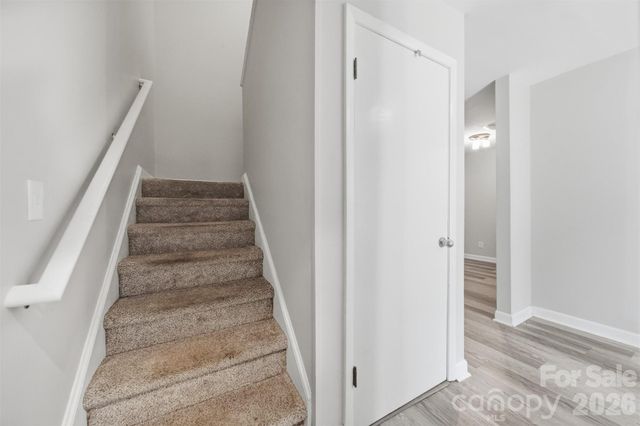 4340 N Center Street 203, Hickory, NC 28601