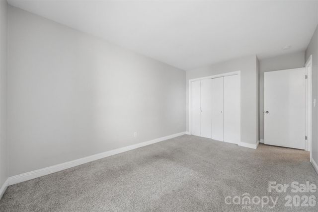 4340 N Center Street 203, Hickory, NC 28601