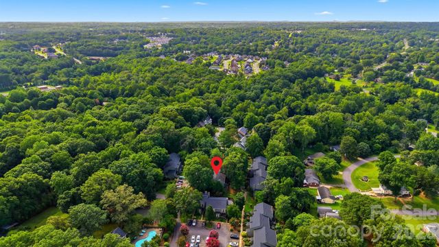 4340 N Center Street 203, Hickory, NC 28601