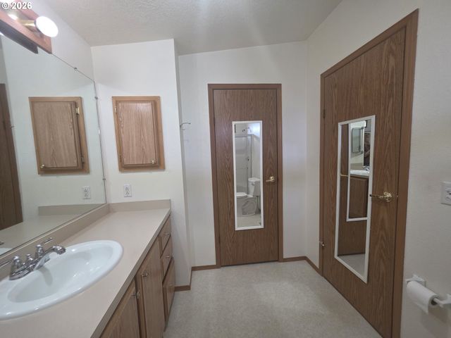 1505 FRONTIER Cir, Forest Grove, OR 97116