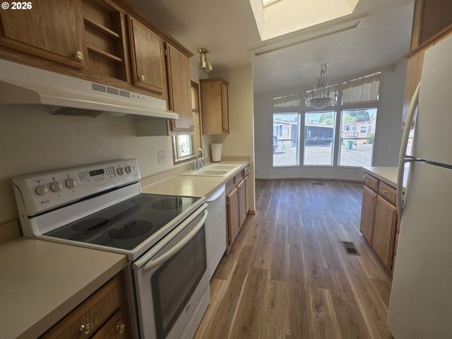 1505 FRONTIER Cir, Forest Grove, OR 97116