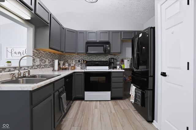 257 Rapid Rill Lane, Brownsburg, IN 46112
