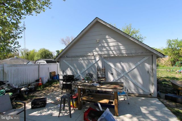 53 SPRUCE ST, Pennsville, NJ 08070