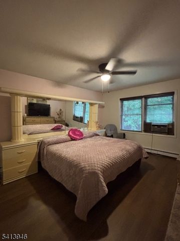 26 Wyker Rd, Franklin Boro, NJ 07416