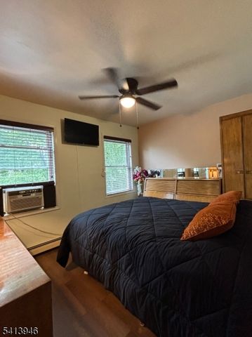 26 Wyker Rd, Franklin Boro, NJ 07416