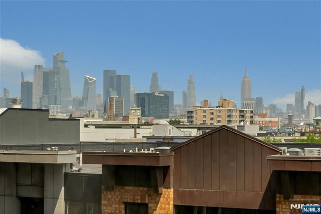 700 1st Street 6H, Hoboken, NJ 07030