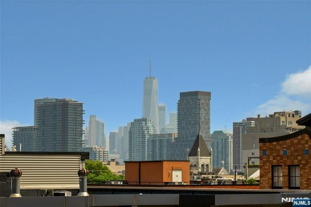 700 1st Street 6H, Hoboken, NJ 07030