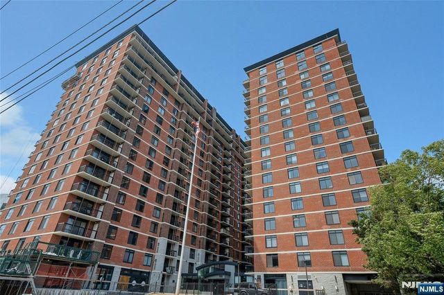 700 1st Street 6H, Hoboken, NJ 07030