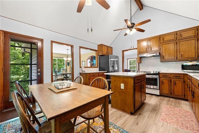 2974 Caldwell Circle, Suwanee, GA 30024