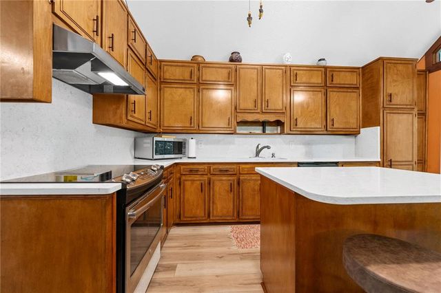 2974 Caldwell Circle, Suwanee, GA 30024