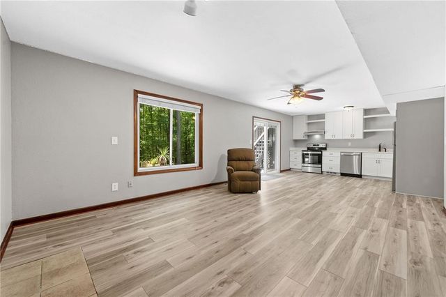2974 Caldwell Circle, Suwanee, GA 30024