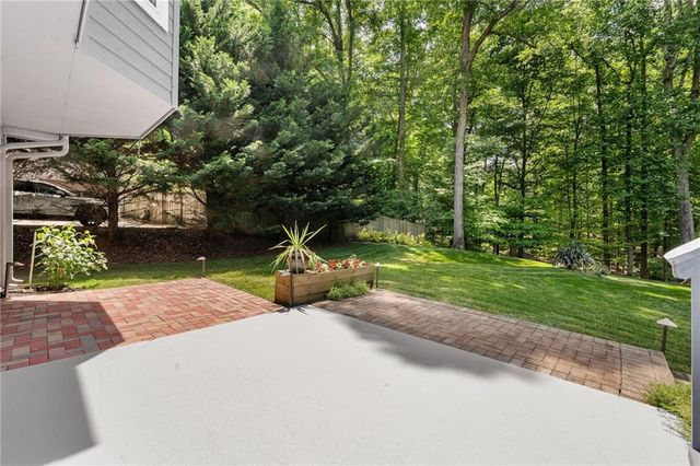 2974 Caldwell Circle, Suwanee, GA 30024