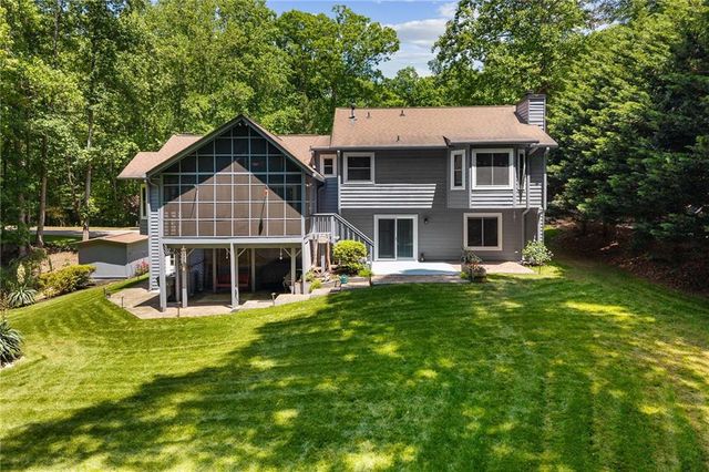 2974 Caldwell Circle, Suwanee, GA 30024