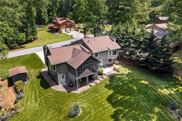 2974 Caldwell Circle, Suwanee, GA 30024