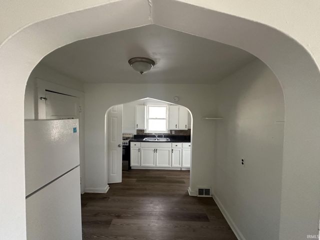 1217 N Second Avenue, Evansville, IN 47710