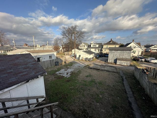 1217 N Second Avenue, Evansville, IN 47710