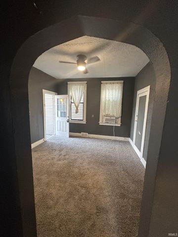 1217 N Second Avenue, Evansville, IN 47710