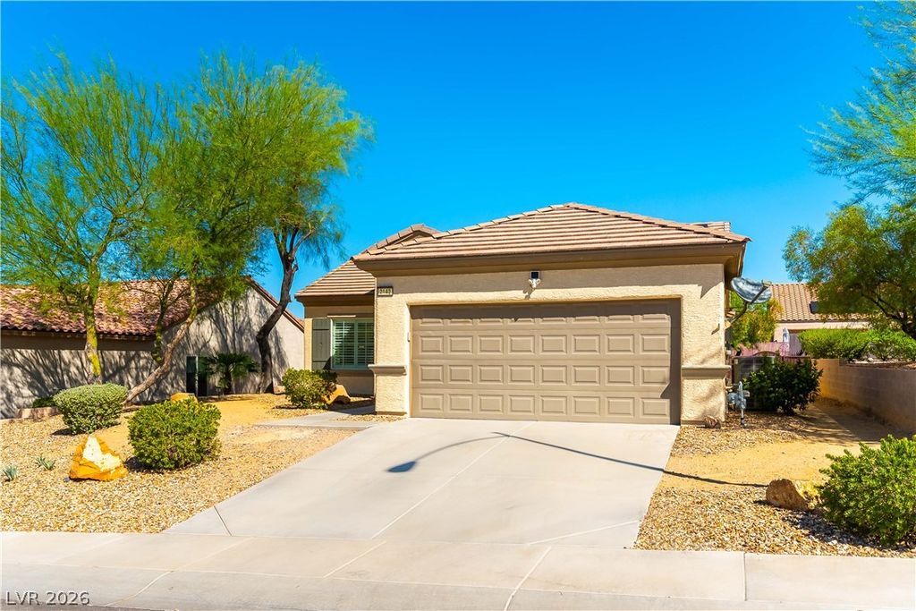 2142 Alyssa Jade Drive, Henderson, NV 89052 — photo 5